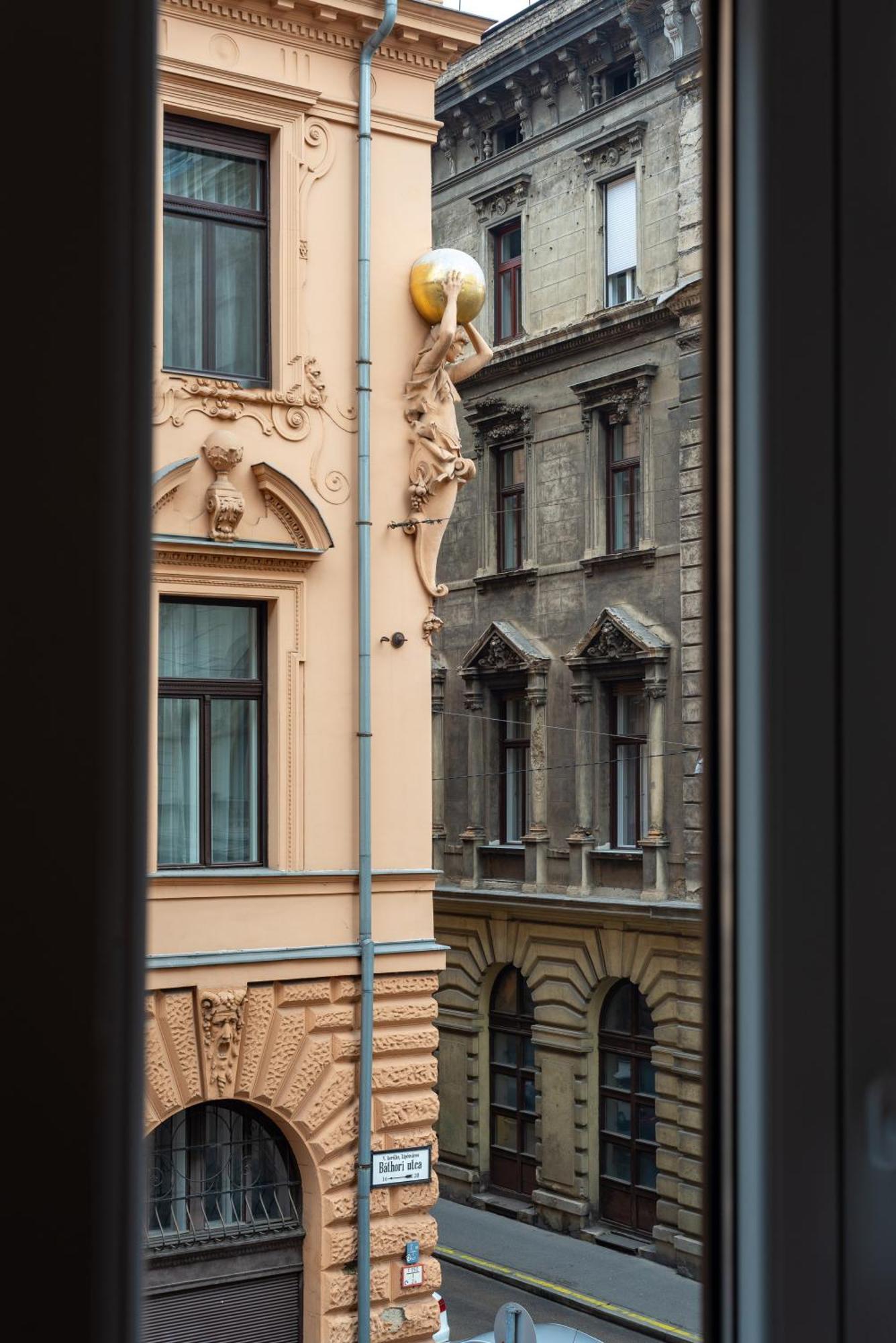 City Center Apartment Budapeste Exterior foto