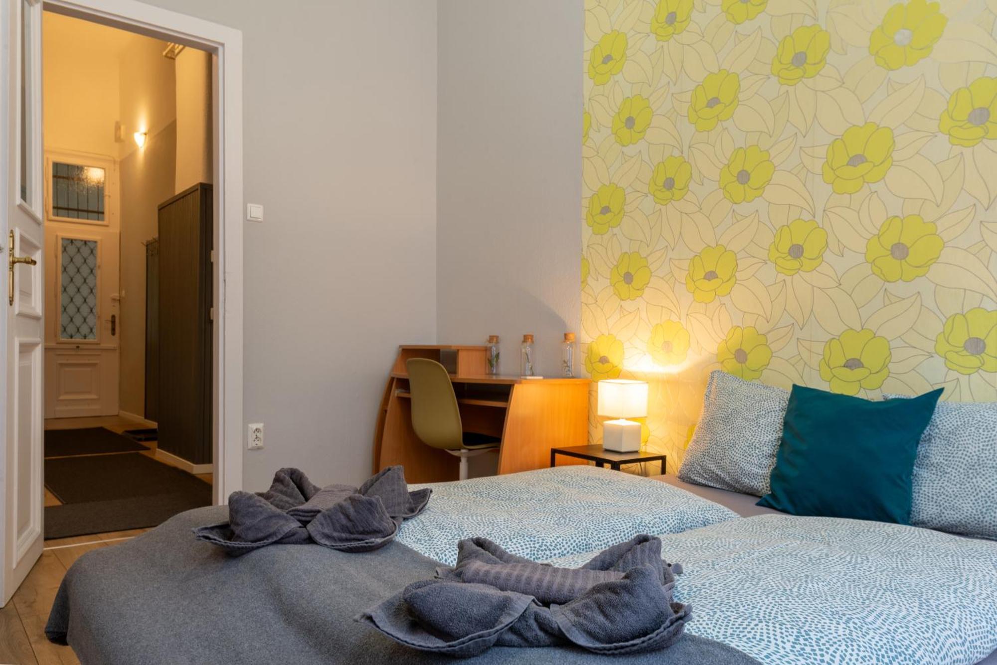 City Center Apartment Budapeste Exterior foto